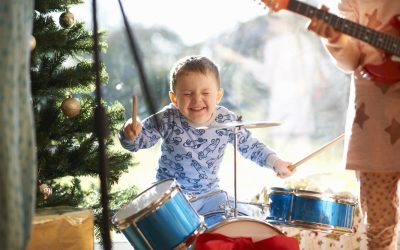 How to Beat Isolation Boredom and Increase Happiness with Drumming